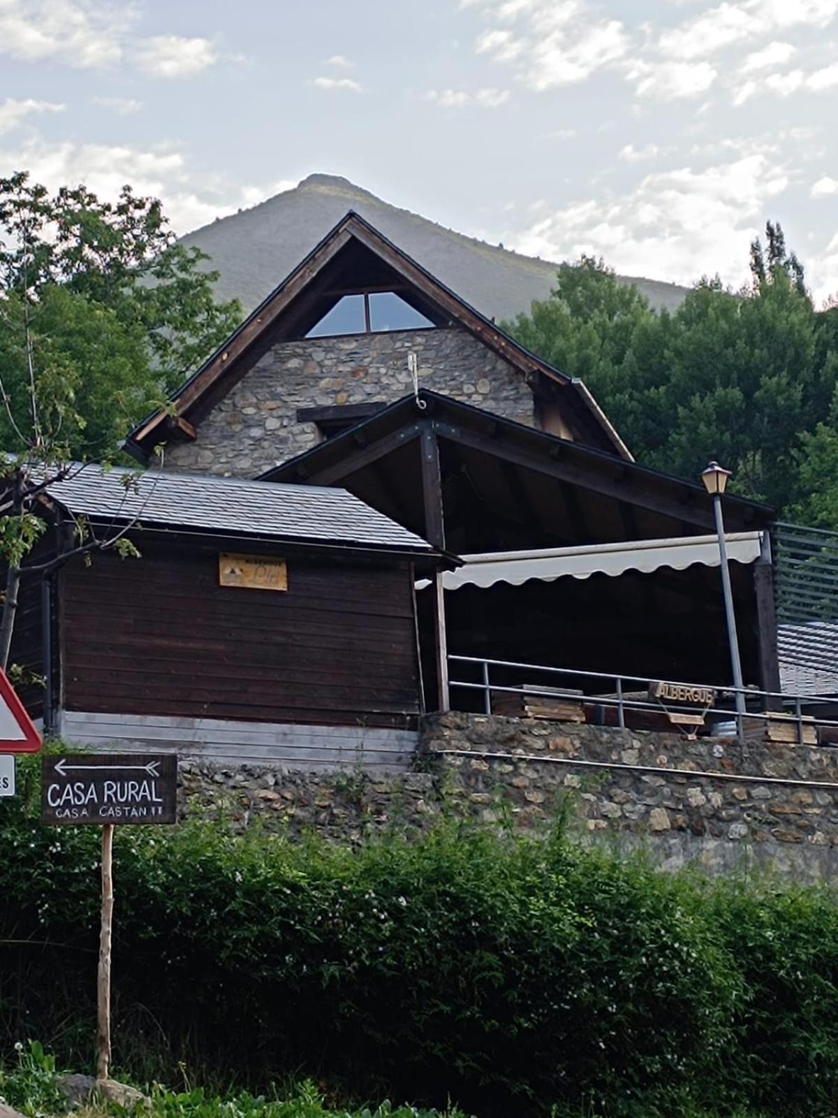 Albergue La Escuela De Lirí מראה חיצוני תמונה
